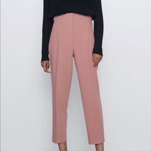 ZARA high waisted trousers pants with darts. Pink. Size US Large.